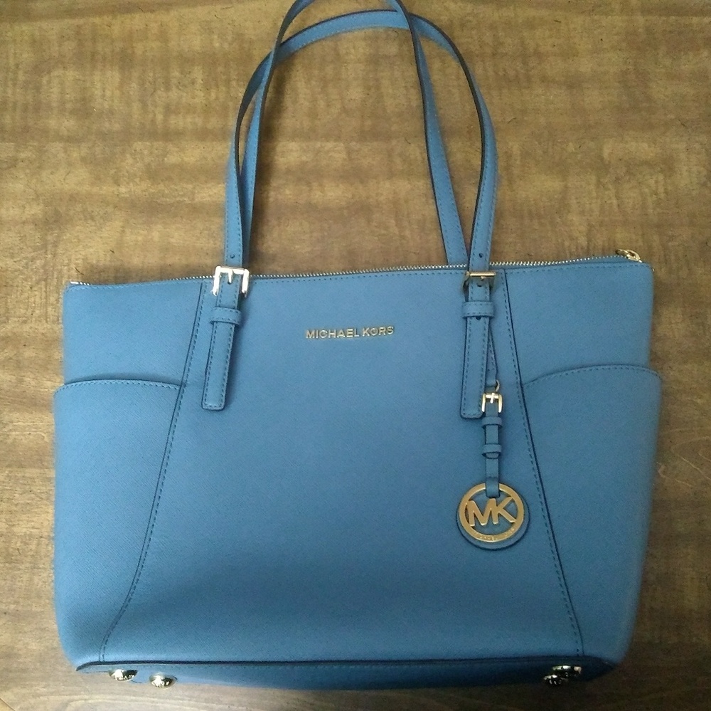 MK purse